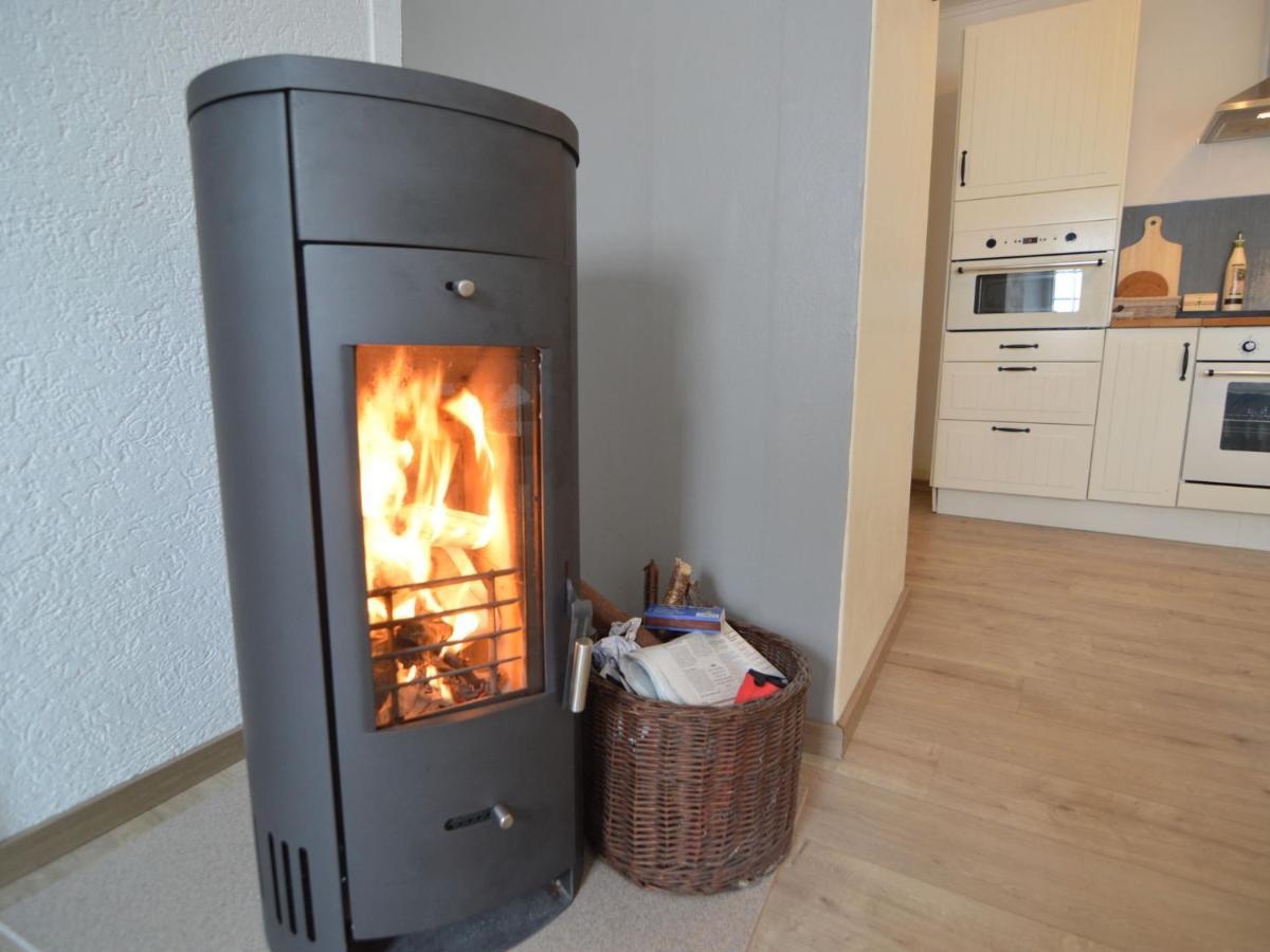 Very Comfortable House With Bathrooms And A Garden Murlenbach Room photo